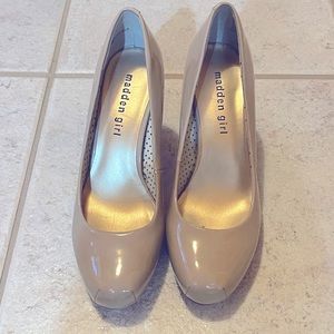 Madden Girl Getta Nude pumps